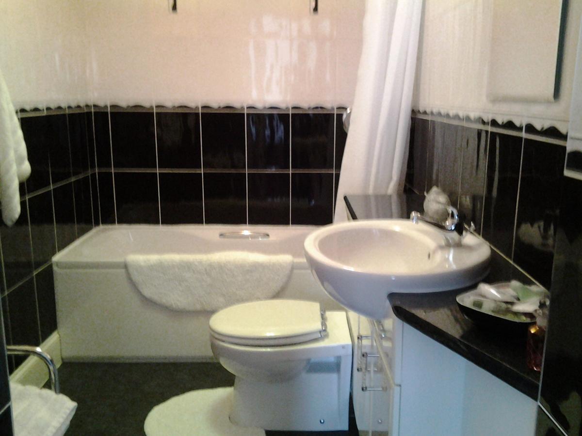 Rolles Court Bed and Breakfast Dover Buitenkant foto